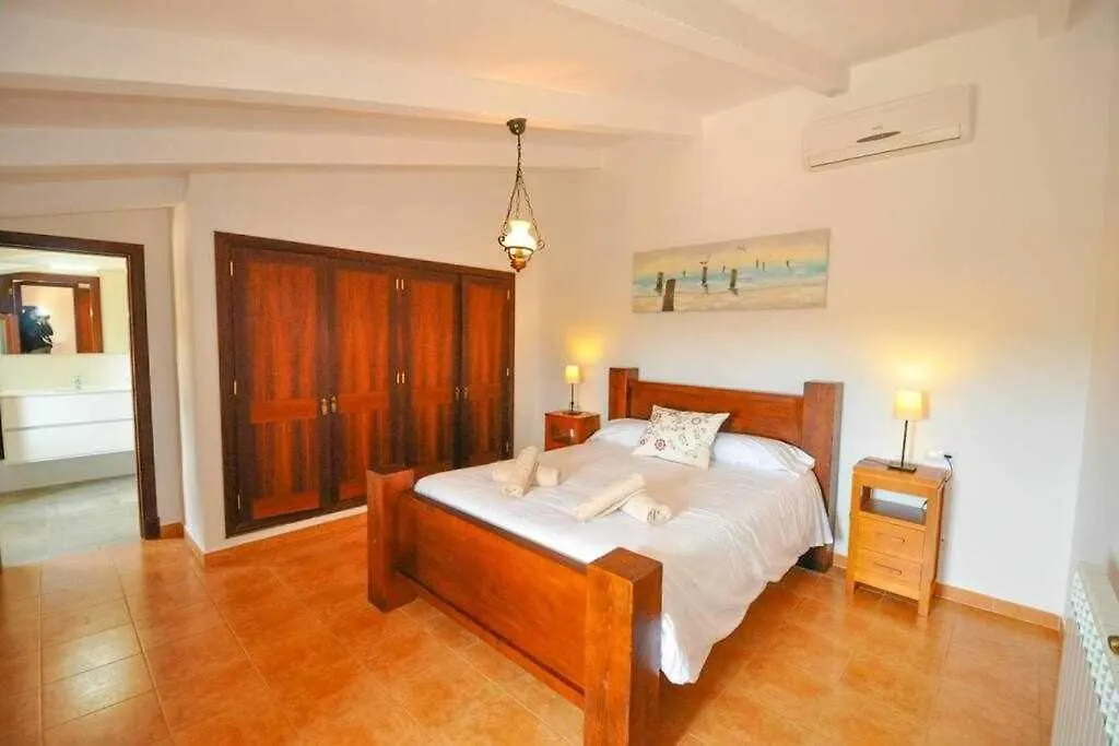 Chalet Villa Con Piscina Bbq Terraza Y Wifi Santanyi Spain